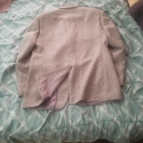 Blazer - Picture 4 of 5